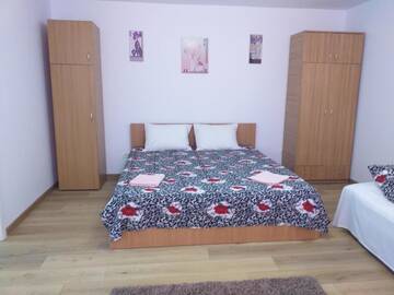 Фото номера Улучшенный двухместный номер с 1 кроватью Гостевой дом Casa din Deal г. Корбу 23
