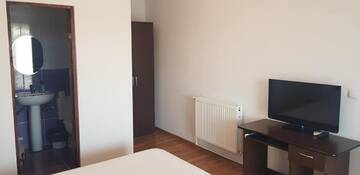 Фото номера Двухместный номер с 1 кроватью и террасой Гостевой дом Casa Cristina Corbu г. Корбу 4